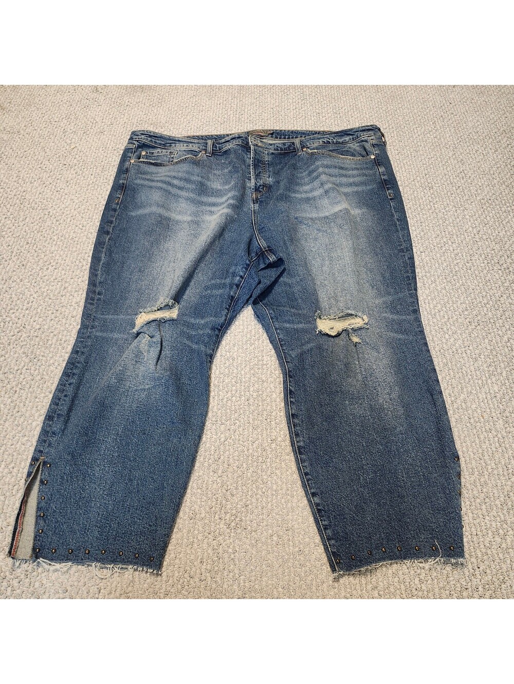 Torrid High-Rise Straight Leg Distressed Blue Jeans Size 28R